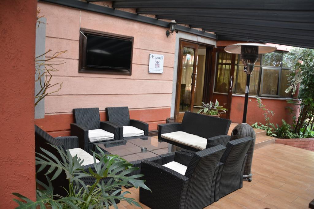 Gemsuites Serviced Apartments State House Nairobi Exterior photo