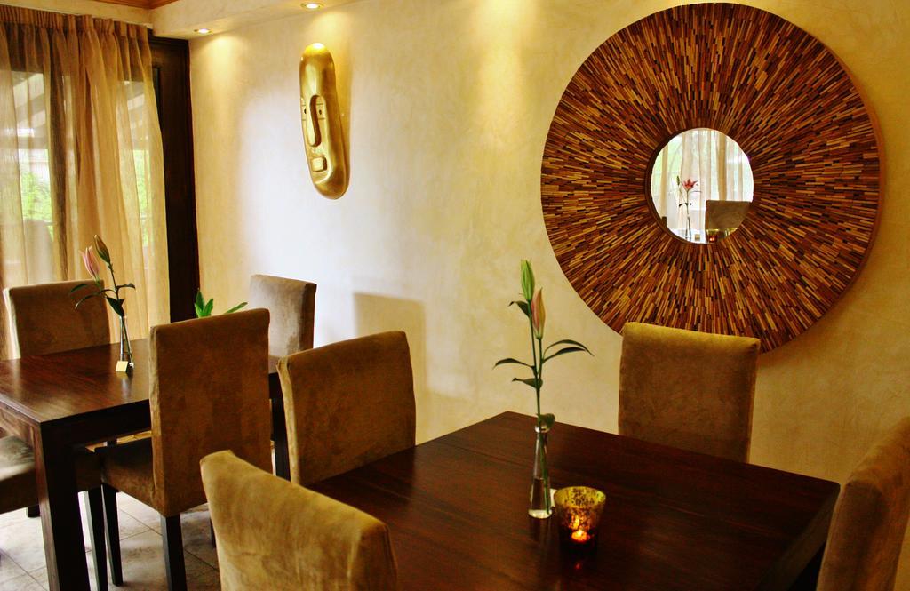 Gemsuites Serviced Apartments State House Nairobi Exterior photo