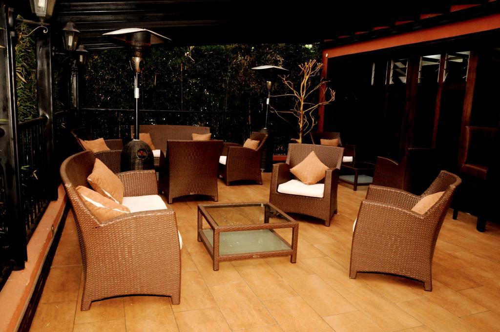 Gemsuites Serviced Apartments State House Nairobi Exterior photo
